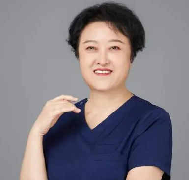 杨庆华_京协和医学院整形外科隆胸吸脂专家